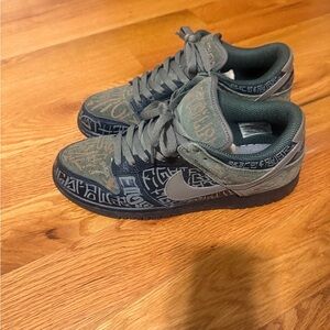 Nike Dunk Doernbecher SUPER LIMITED